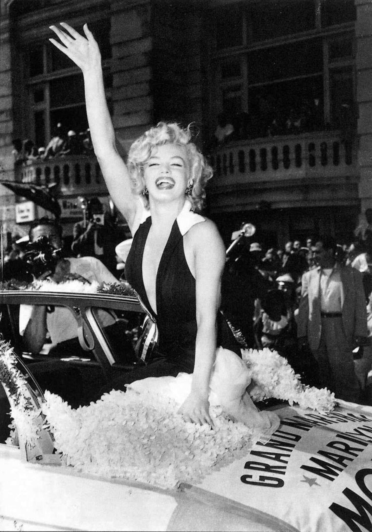 Politics
The FBI had a file on her, suspected communist. Hoover’s FBI tracked Monroe for years, noting her support for civil rights and Fidel Castro and describing her politics as “very positively and concisely leftist.” Hollywood’s biggest star was, quietly, a government concern Politics
The FBI had a file on her, suspected communist. Hoover’s FBI tracked Monroe for years, noting her support for civil rights and Fidel Castro and describing her politics as “very positively and concisely leftist.” Hollywood’s biggest star was, quietly, a government concern